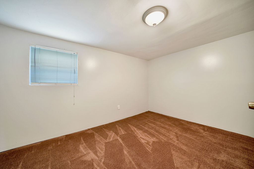 2241 S Austin Boulevard Property Photo 27