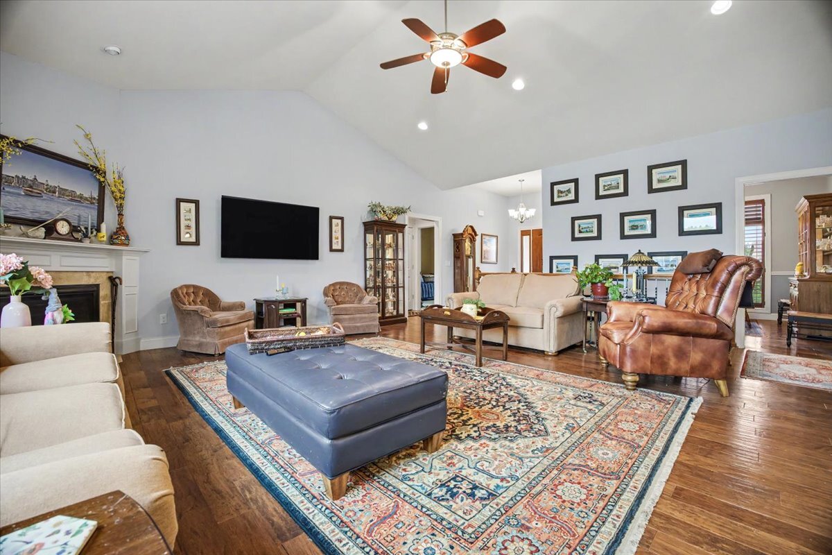 3608 Pamela Drive Property Photo 12