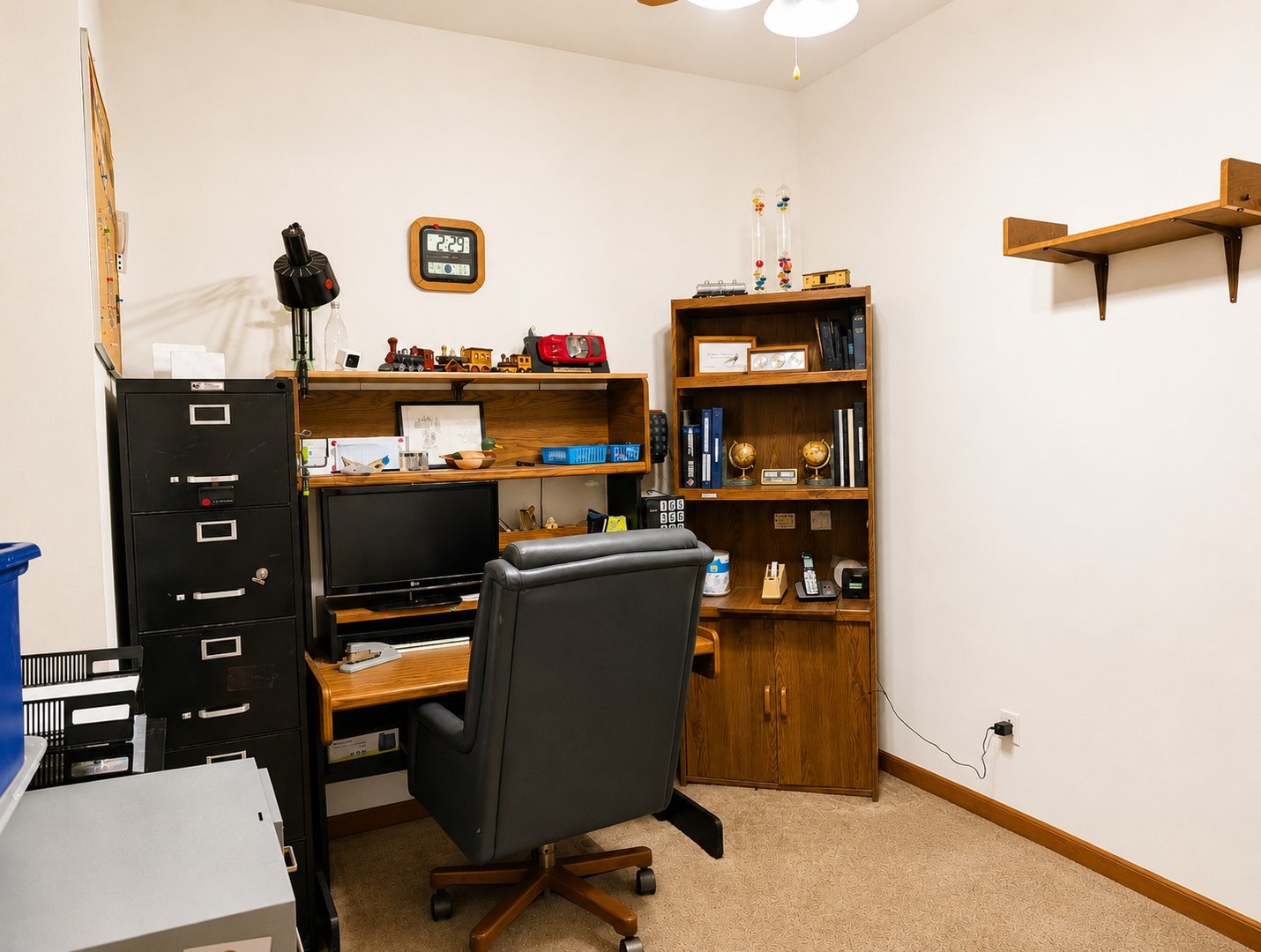 14527 Colonial Parkway Property Photo 8