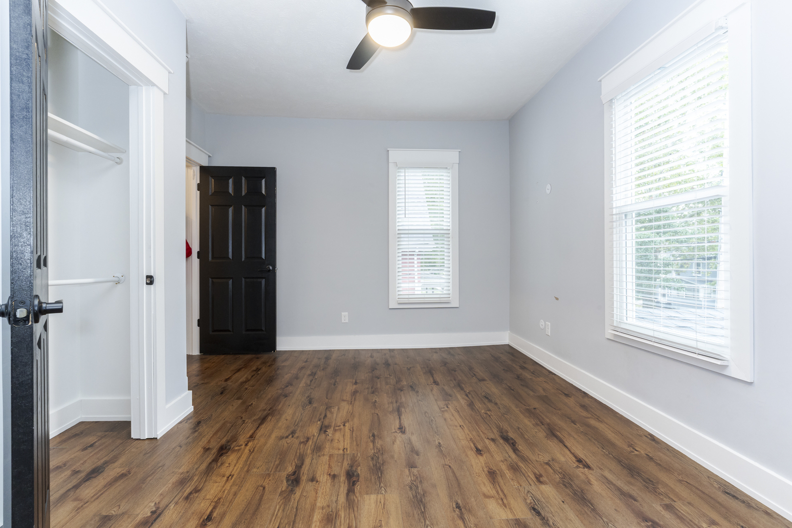 809 N Lee Street Property Photo 20