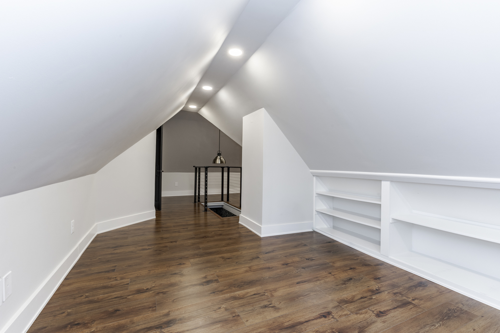 809 N Lee Street Property Photo 22