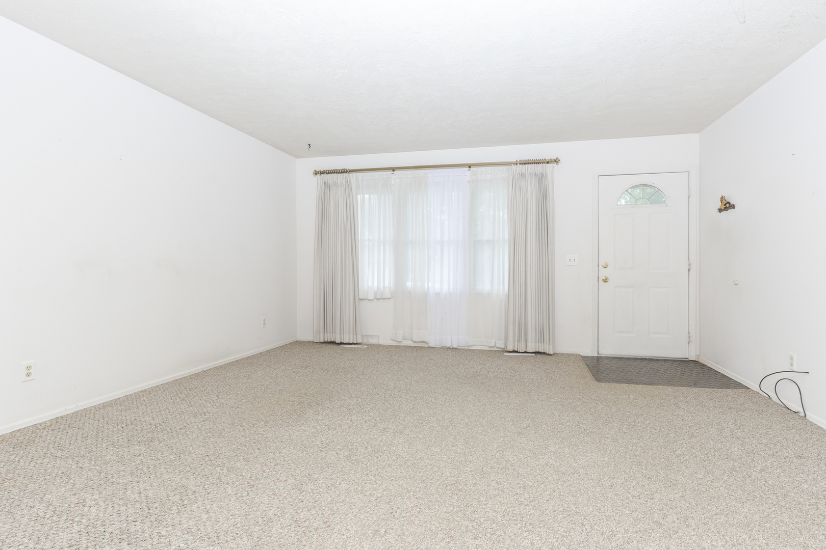 1722 Hoover Drive Property Photo 4