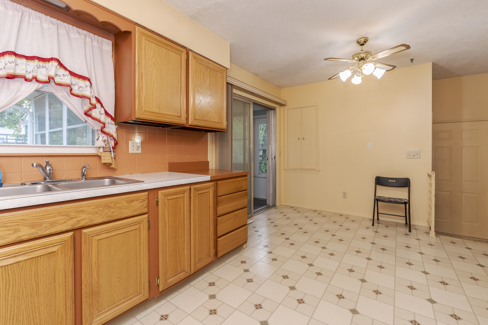 1722 Hoover Drive Property Photo 7