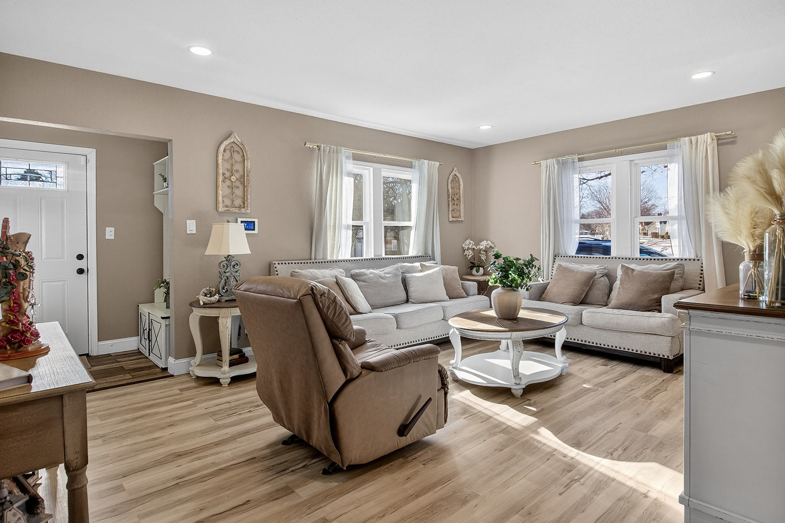 3308 California Road Property Photo 8