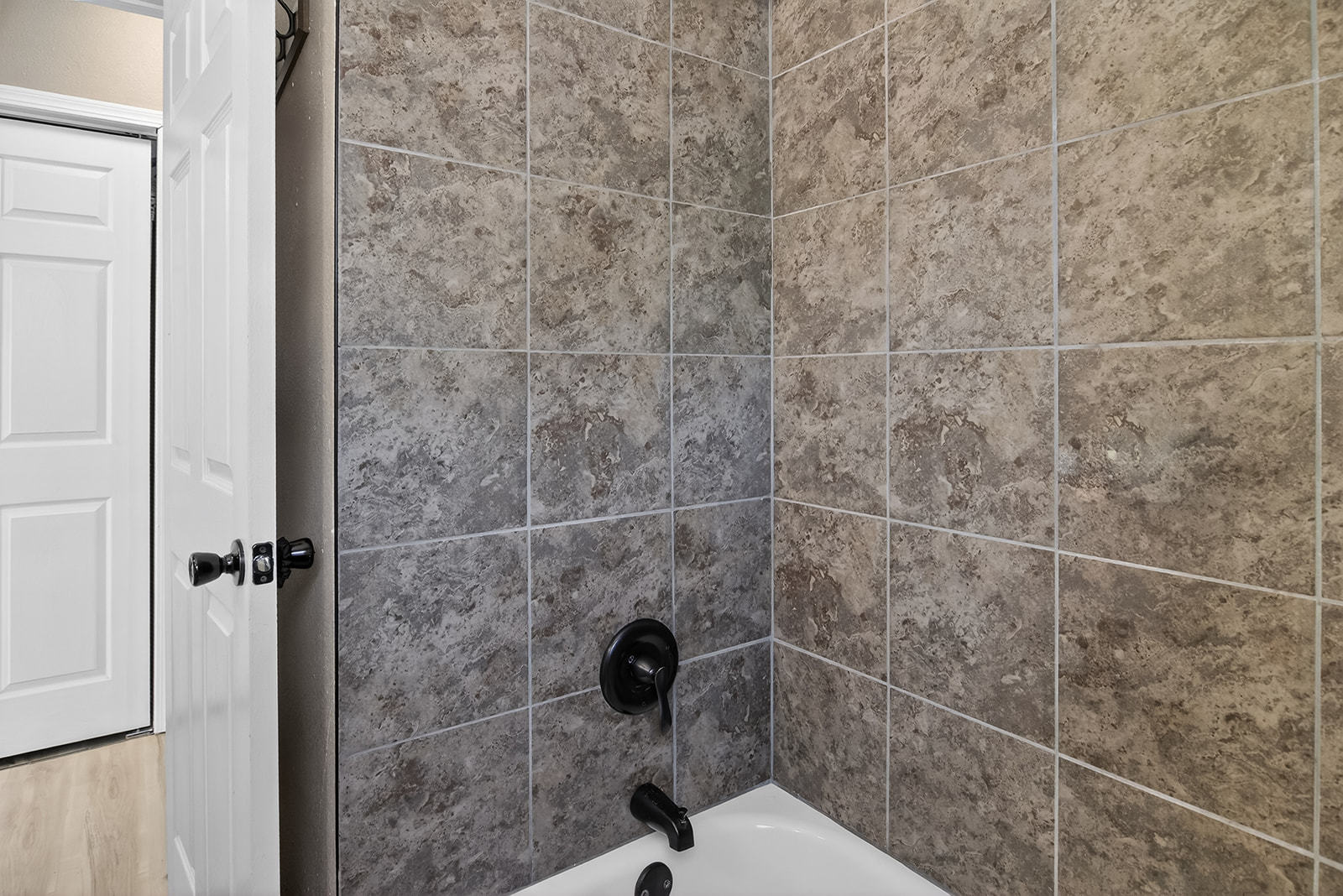 3308 California Road Property Photo 15