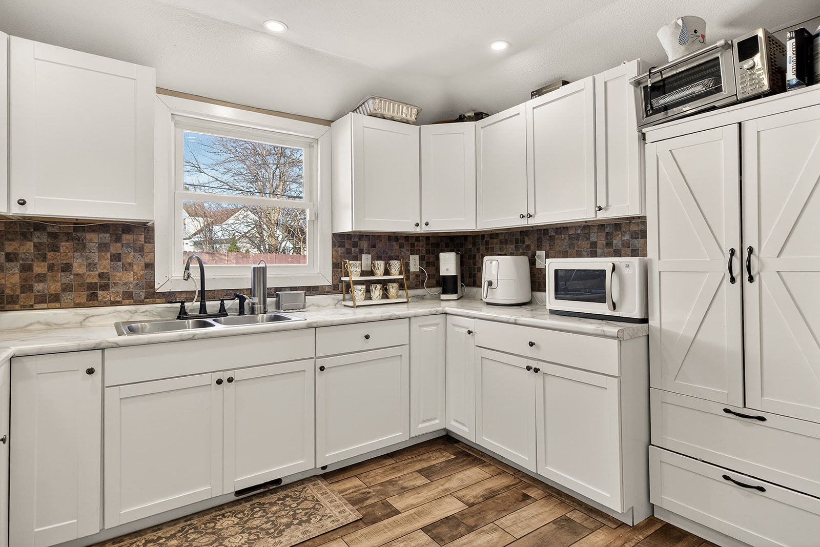 3308 California Road Property Photo 23