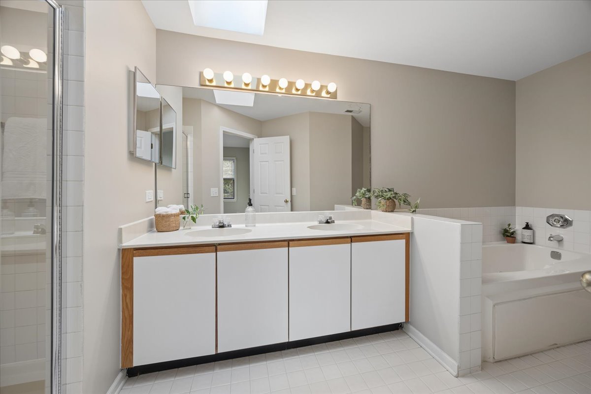 11458 Ashley Woods Drive Property Photo 17