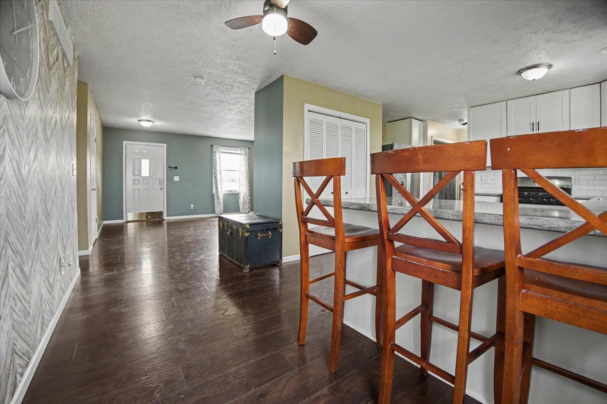 414 N Kathleen Street Property Photo 10