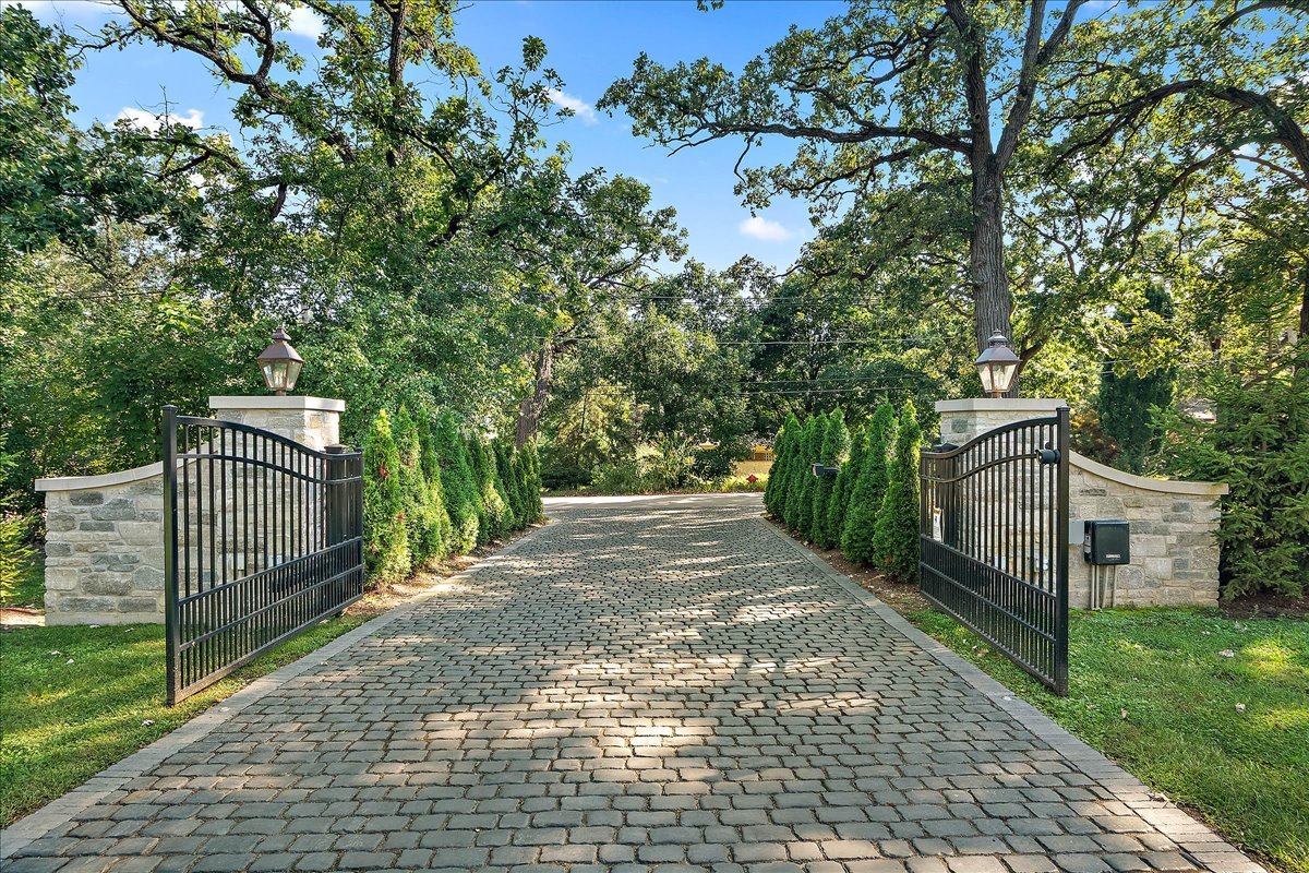 12752214 Property Photo 3