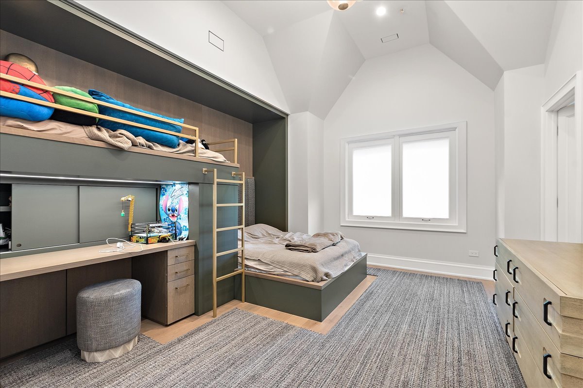 12752214 Property Photo 74