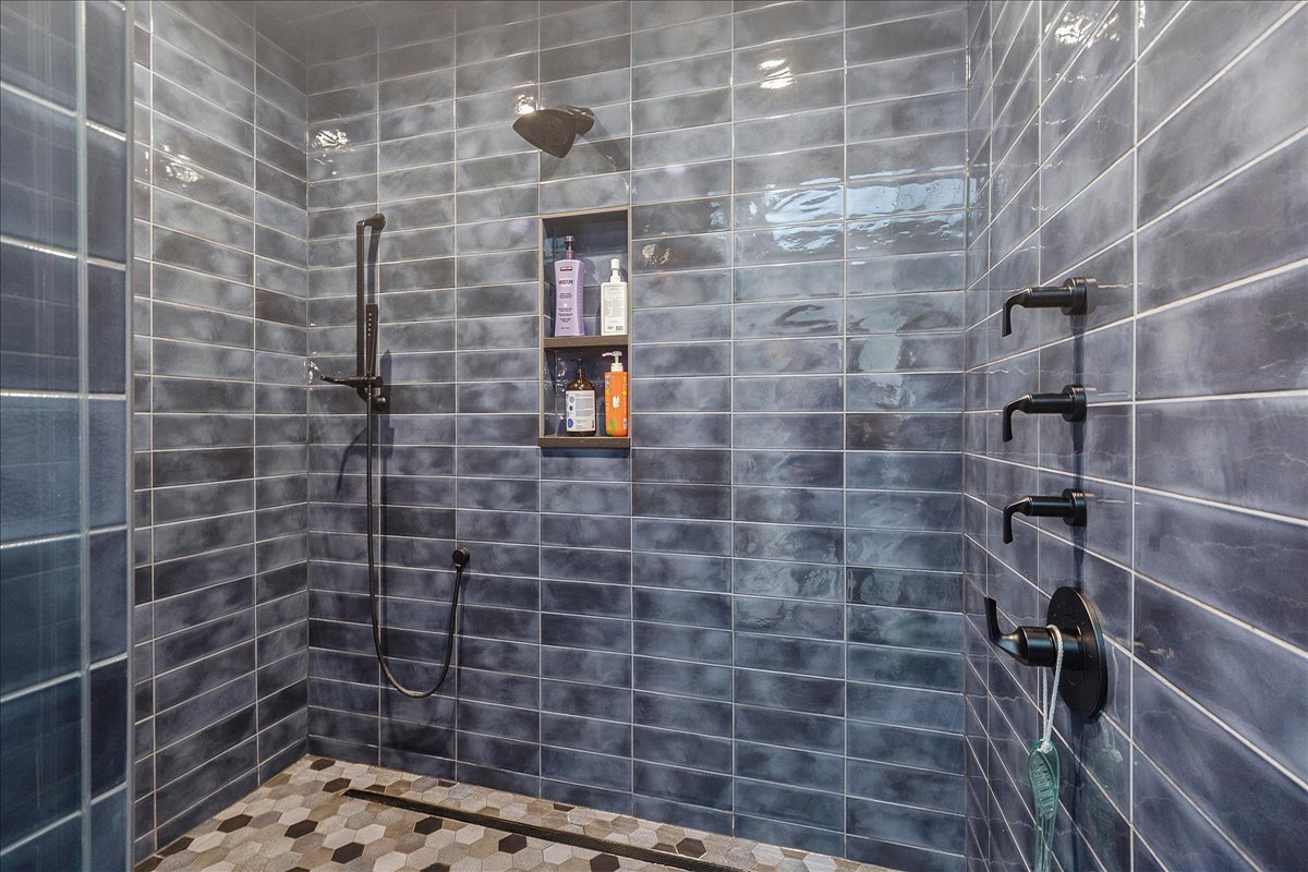 12752214 Property Photo 76