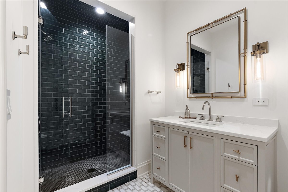 12752214 Property Photo 88
