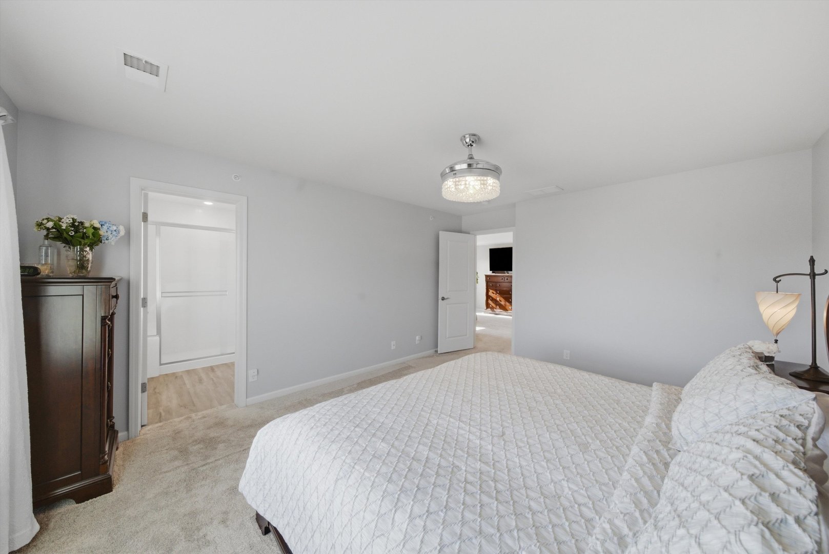 1867 Wren Road Property Photo 16