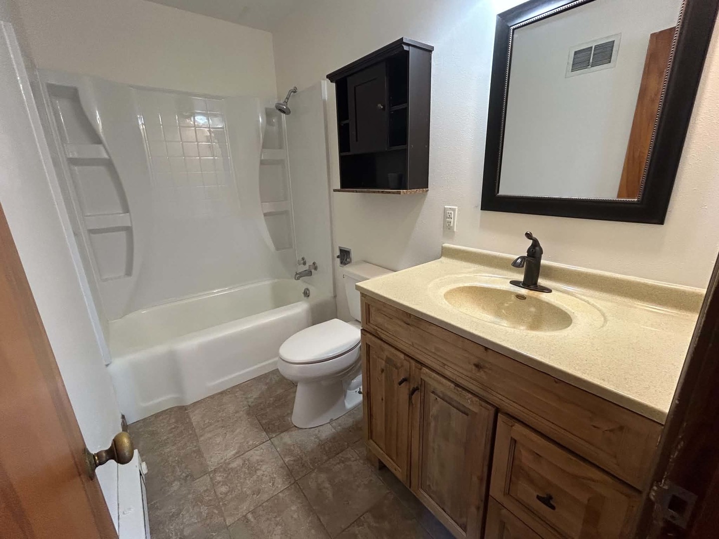 433 Marteeny Street Property Photo 10