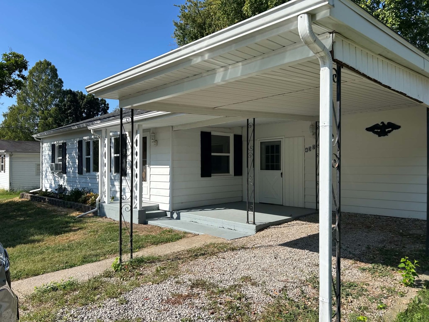 433 Marteeny Street Property Photo 17