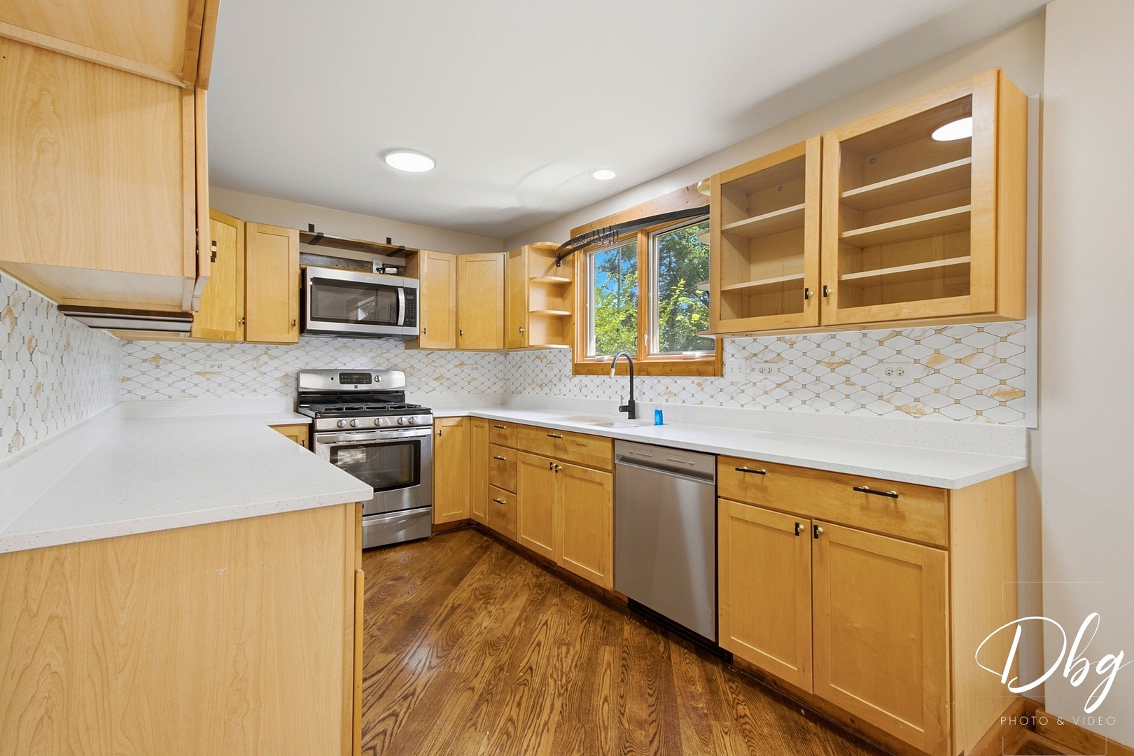 26227 W Forest Court Property Photo 8