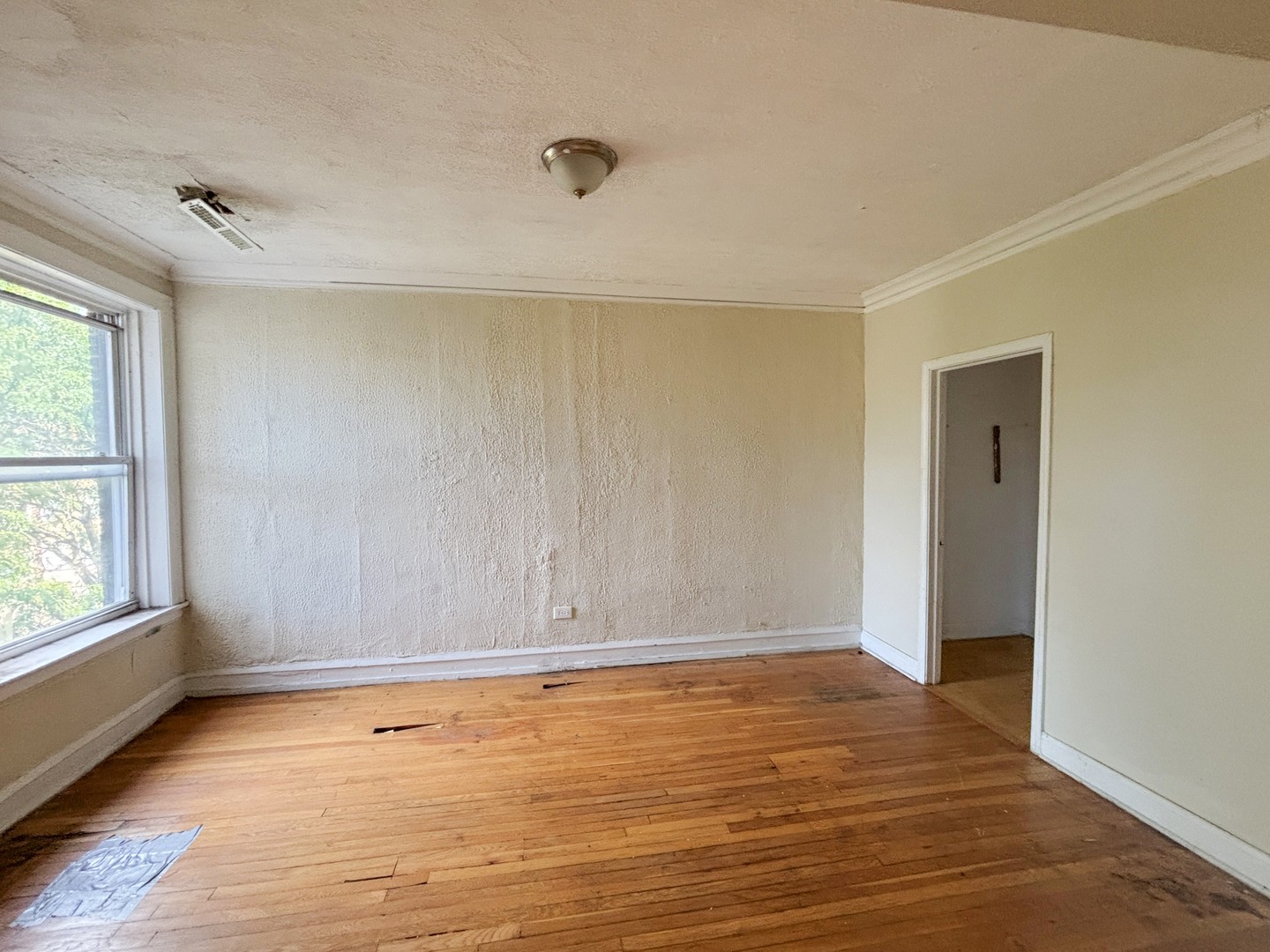 7135 S East End Avenue Property Photo 19
