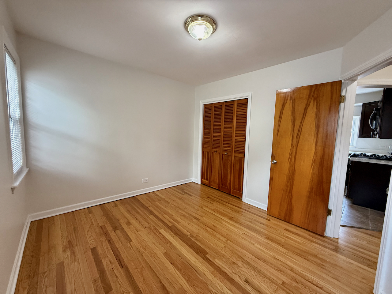 6147 N Meade Avenue 2 Property Photo 12