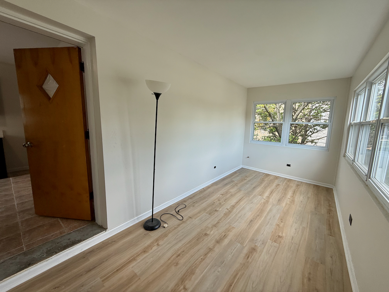 6147 N Meade Avenue 2 Property Photo 17
