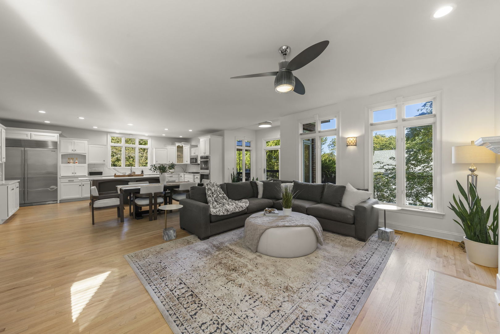 26 N Julian Street Property Photo 17