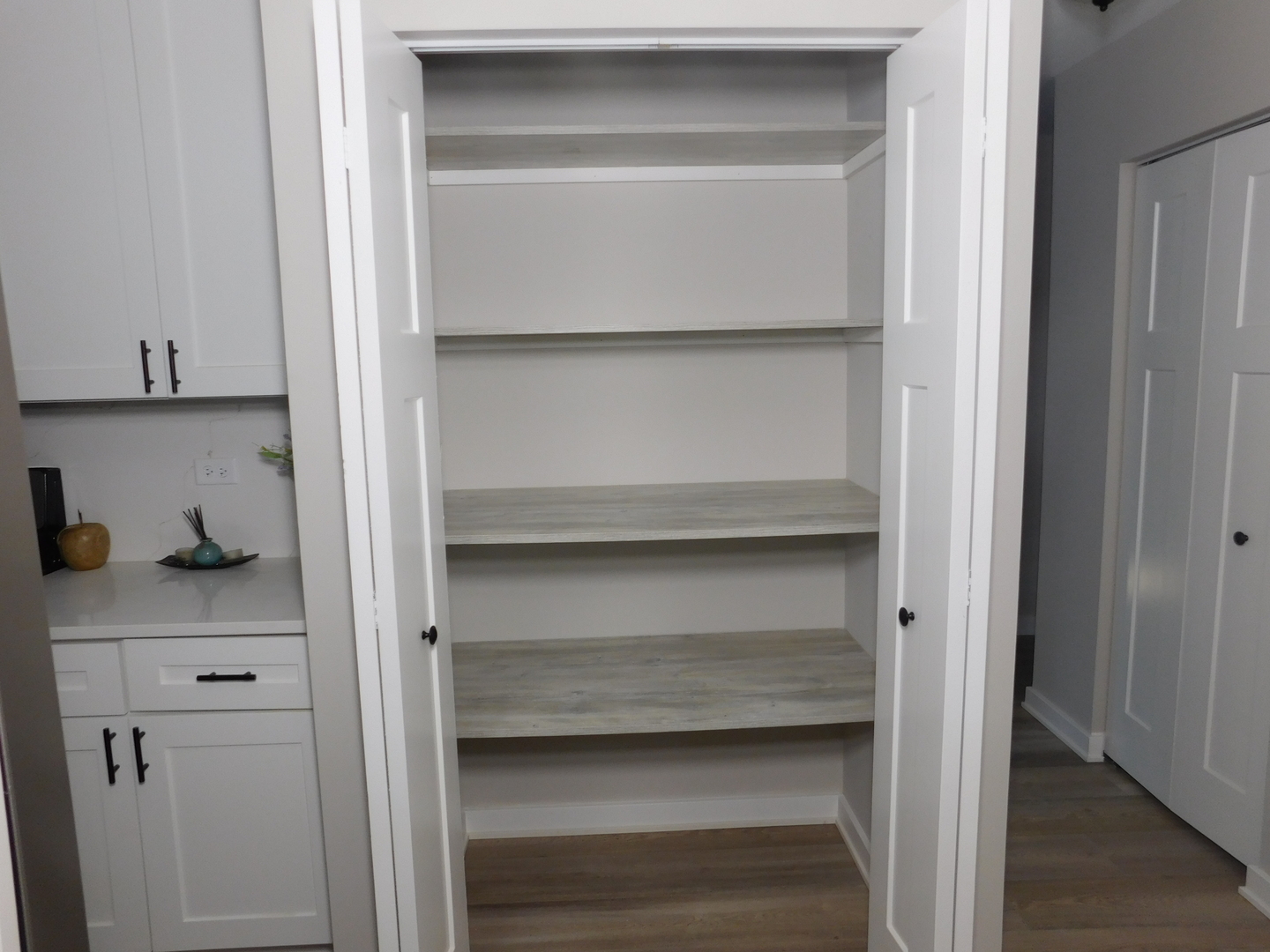 212 N Pinecrest Road Property Photo 6
