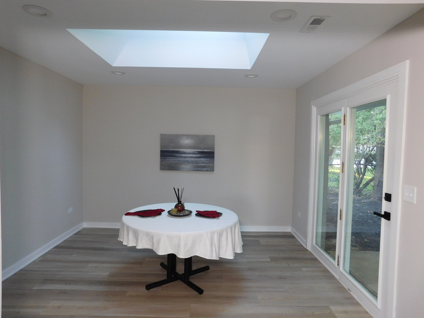 212 N Pinecrest Road Property Photo 7
