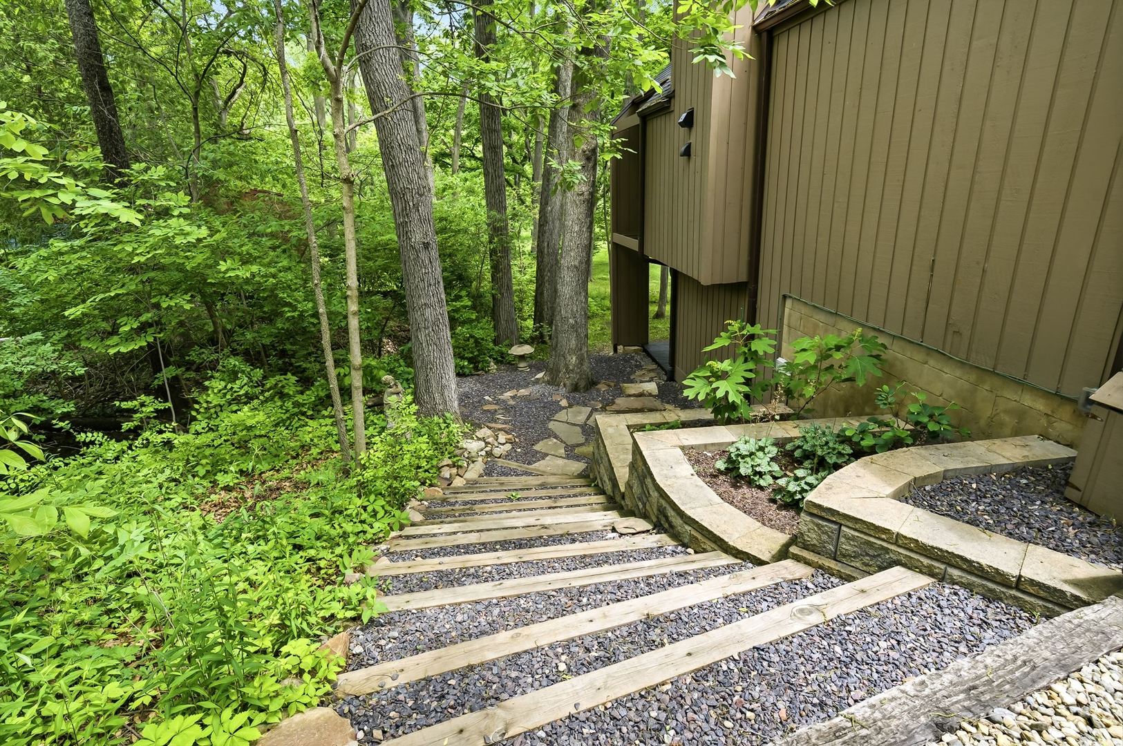 1309 Wildwood Lane Property Photo 4