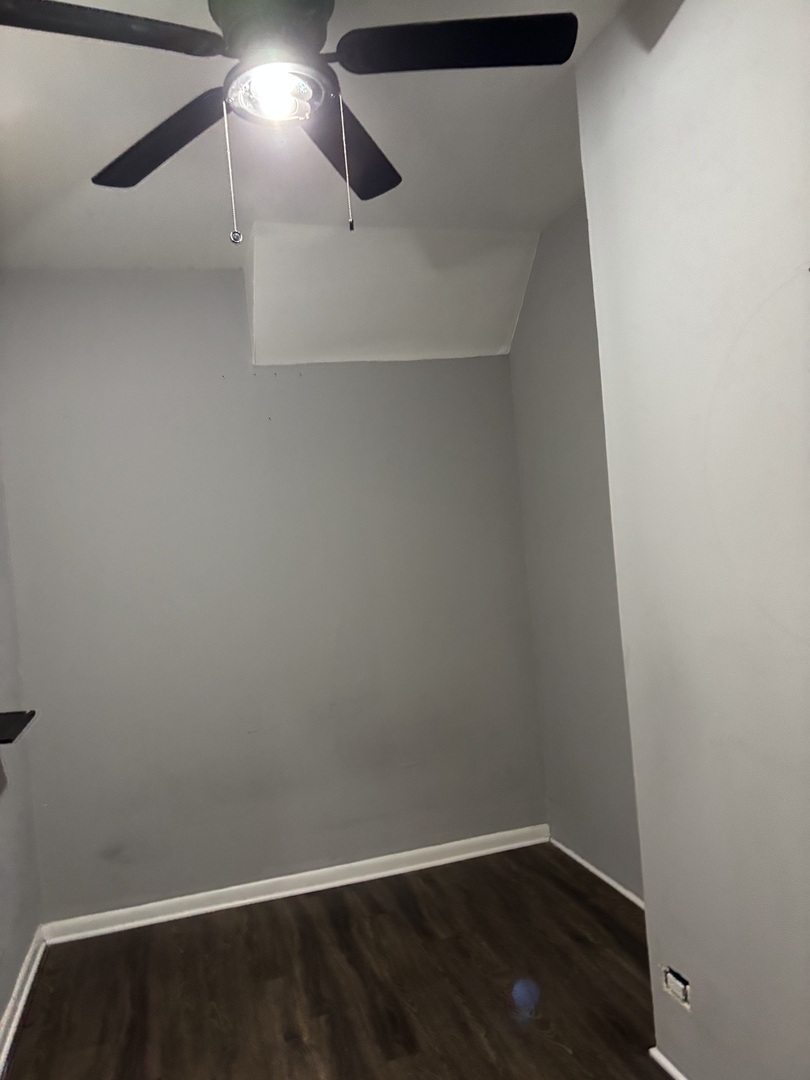 3053 N Elbridge Avenue 2-f Property Photo 20