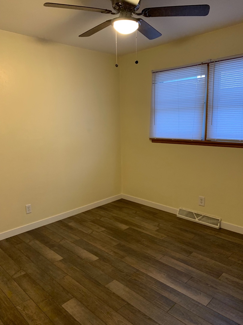 1044 Park Avenue Property Photo 12