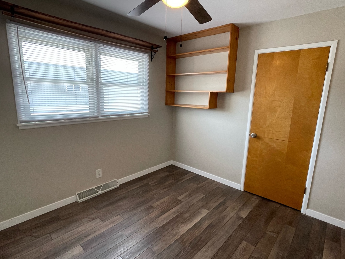 1044 Park Avenue Property Photo 22