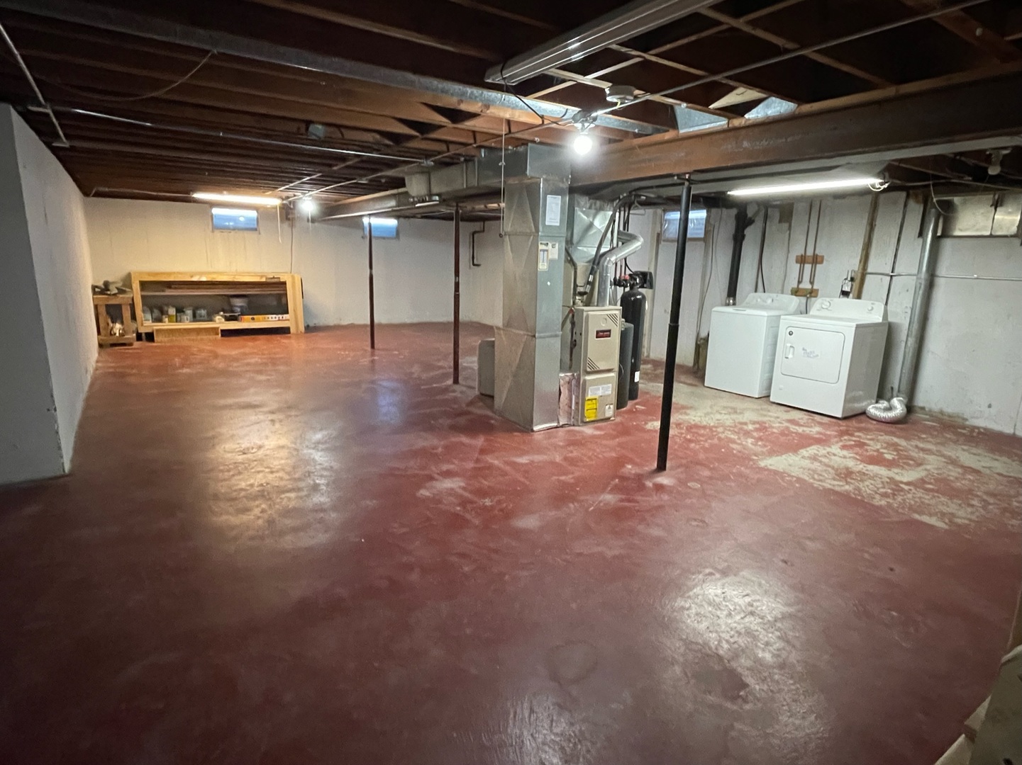 1044 Park Avenue Property Photo 27
