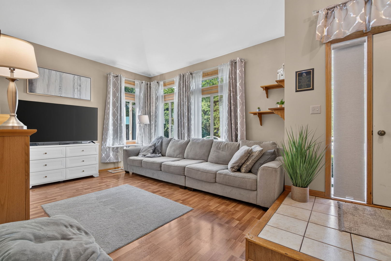 312 Badger Court Property Photo 4