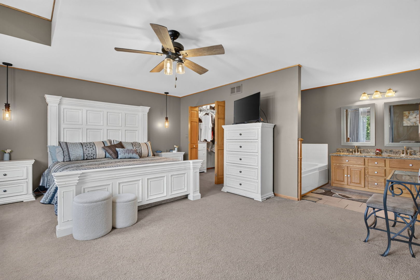 312 Badger Court Property Photo 21
