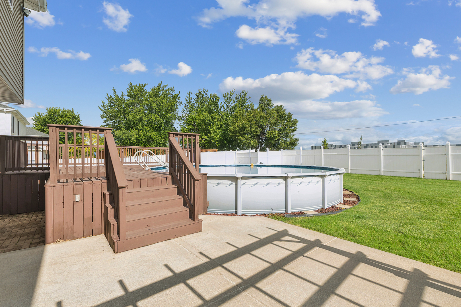 15504 Ridgefield Drive Property Photo 40