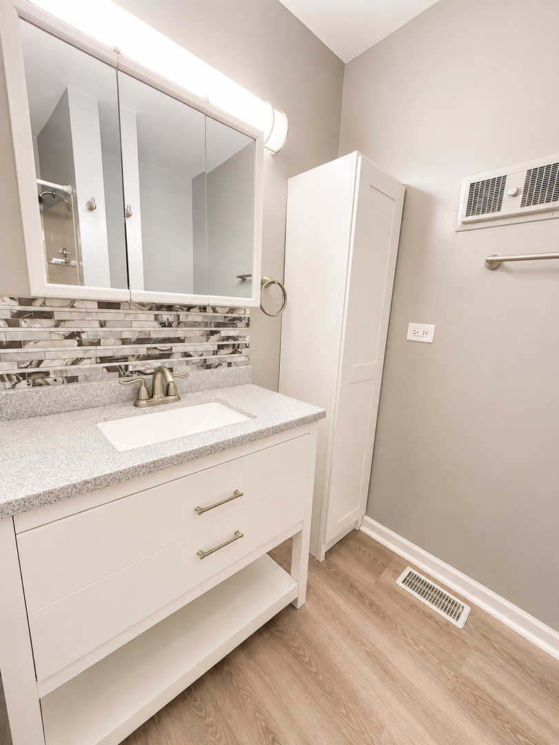 2116 Briar Hill Drive Property Photo 6