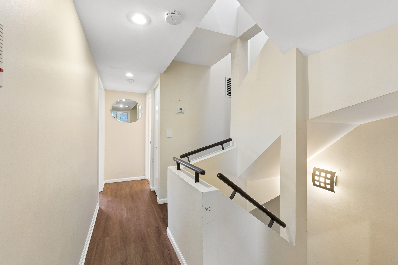 1901 S Clark Street B Property Photo 18