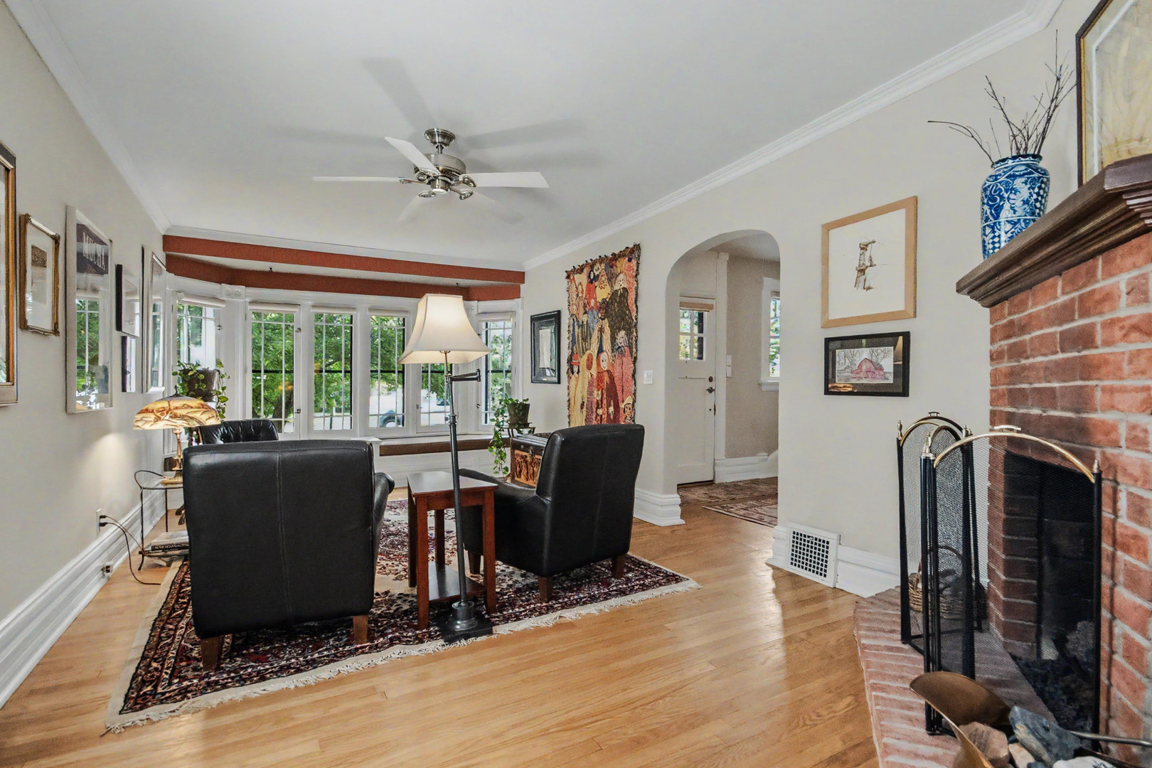 259 S York Street Property Photo 9