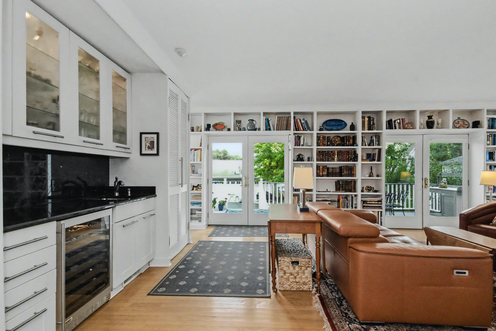 259 S York Street Property Photo 16