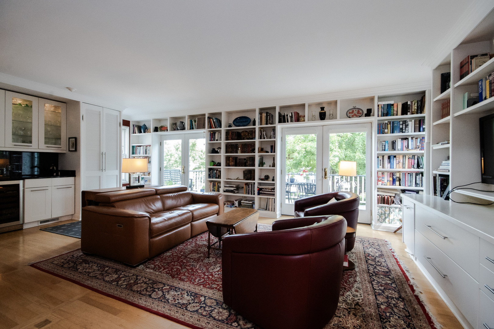 259 S York Street Property Photo 19
