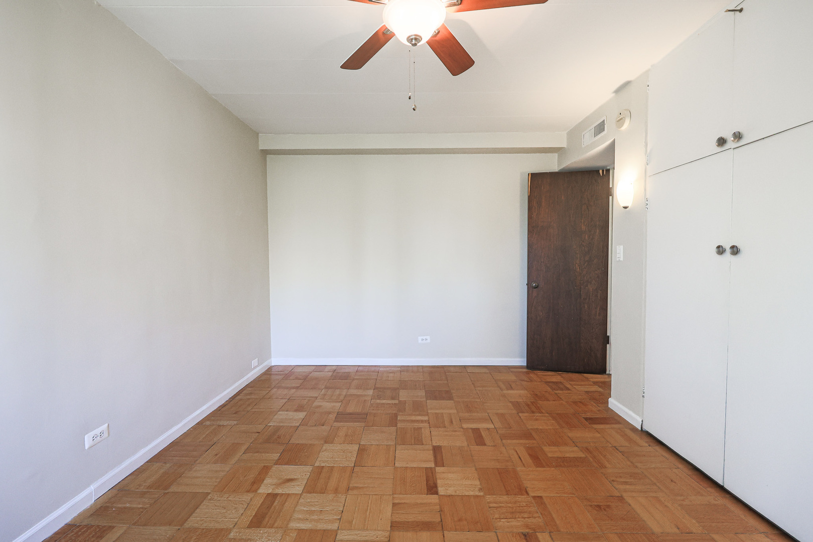 7200 W Oak Avenue 3ne Property Photo 14