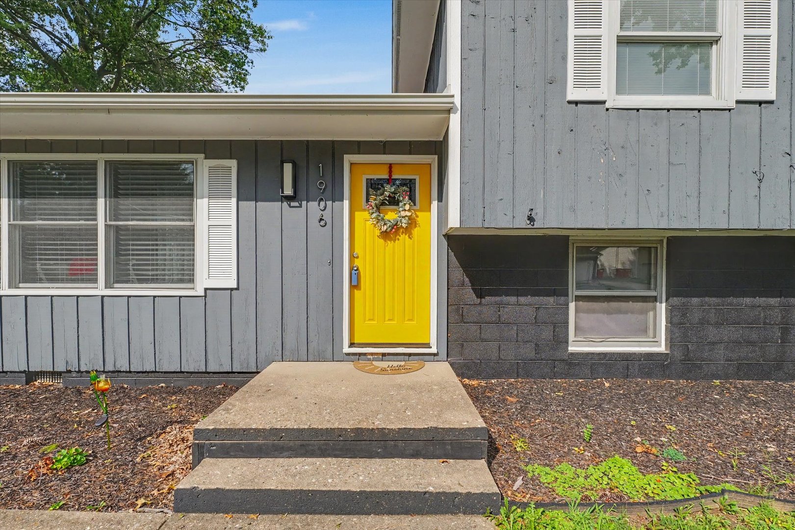 1906 Winchester Drive Property Photo 4