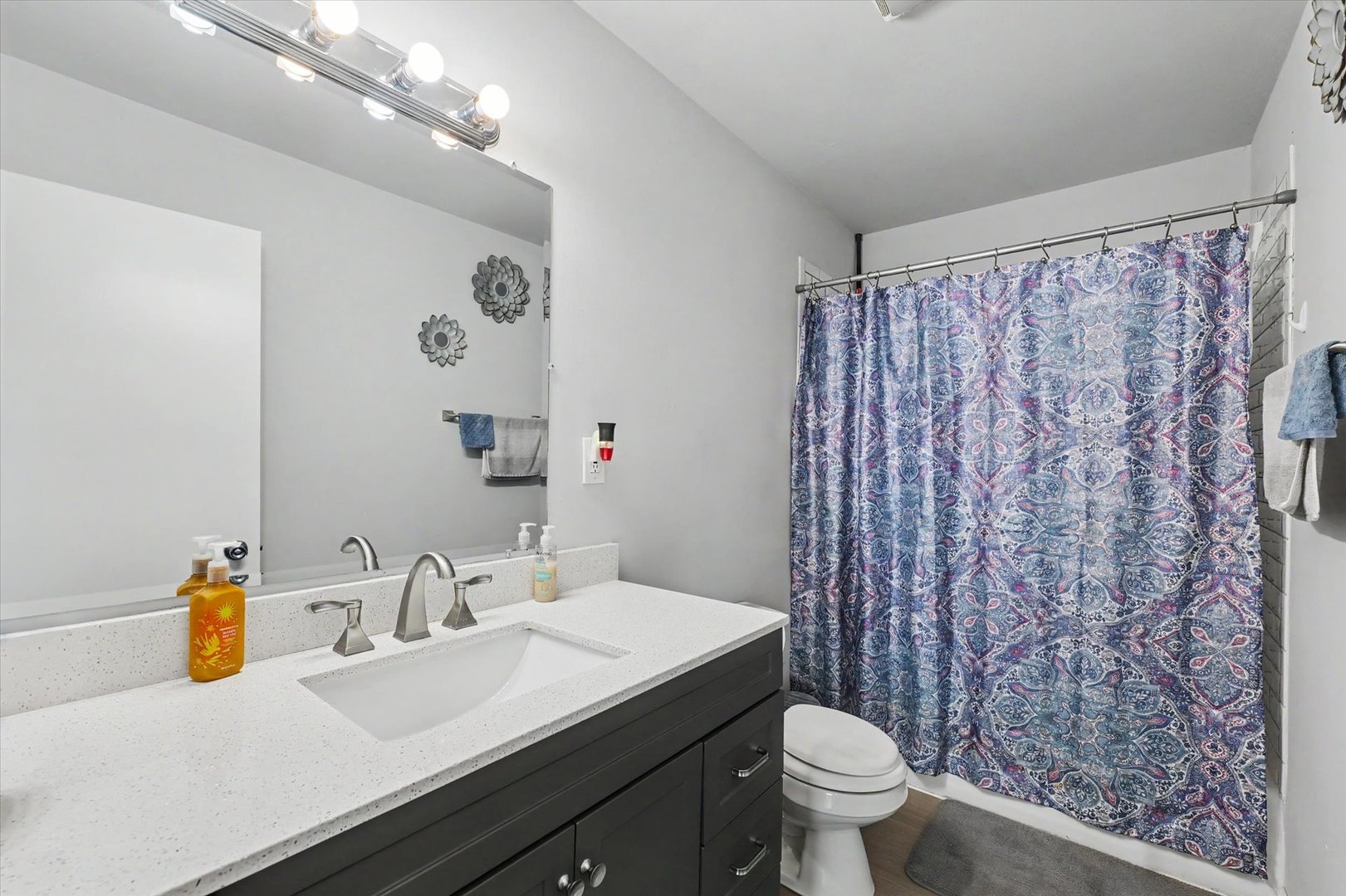 1906 Winchester Drive Property Photo 28