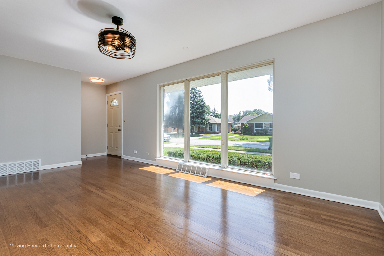10830 Hastings Street Property Photo 2