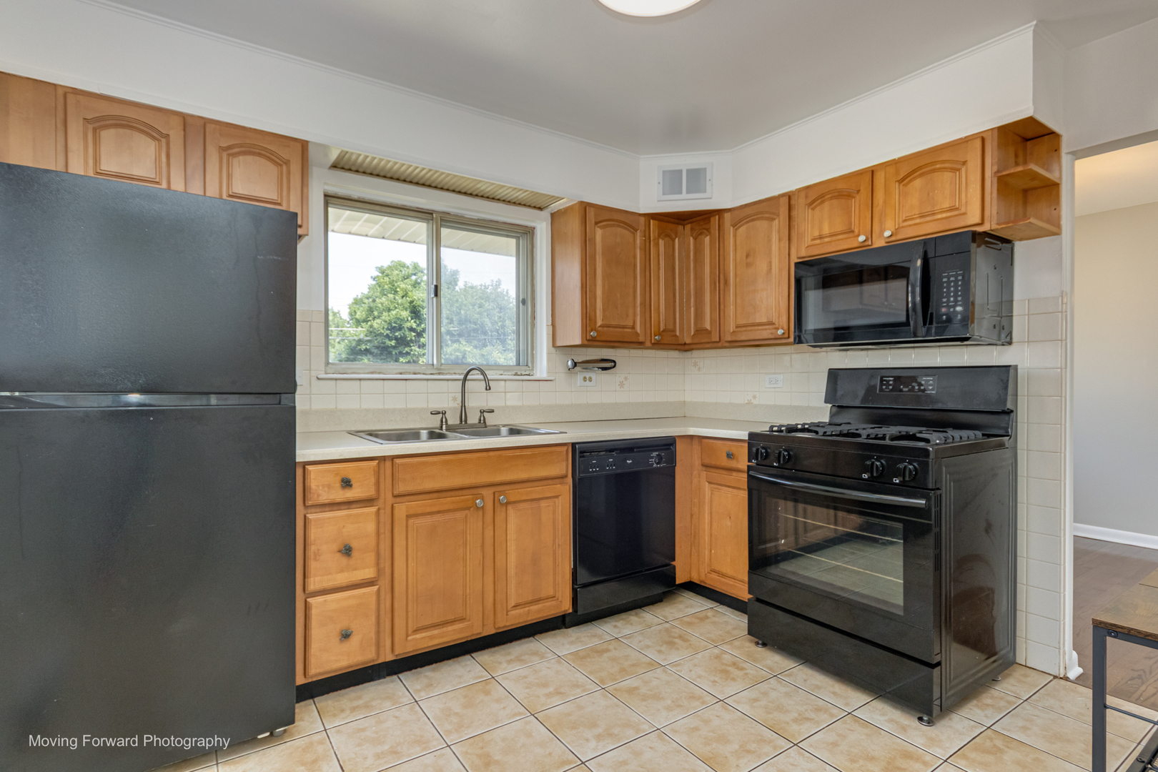 10830 Hastings Street Property Photo 16