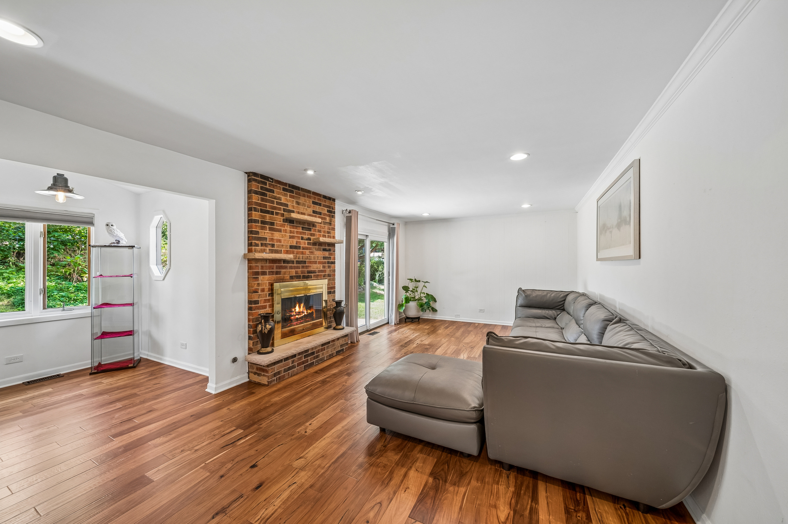 5s671 Buttonwood Court Property Photo 14