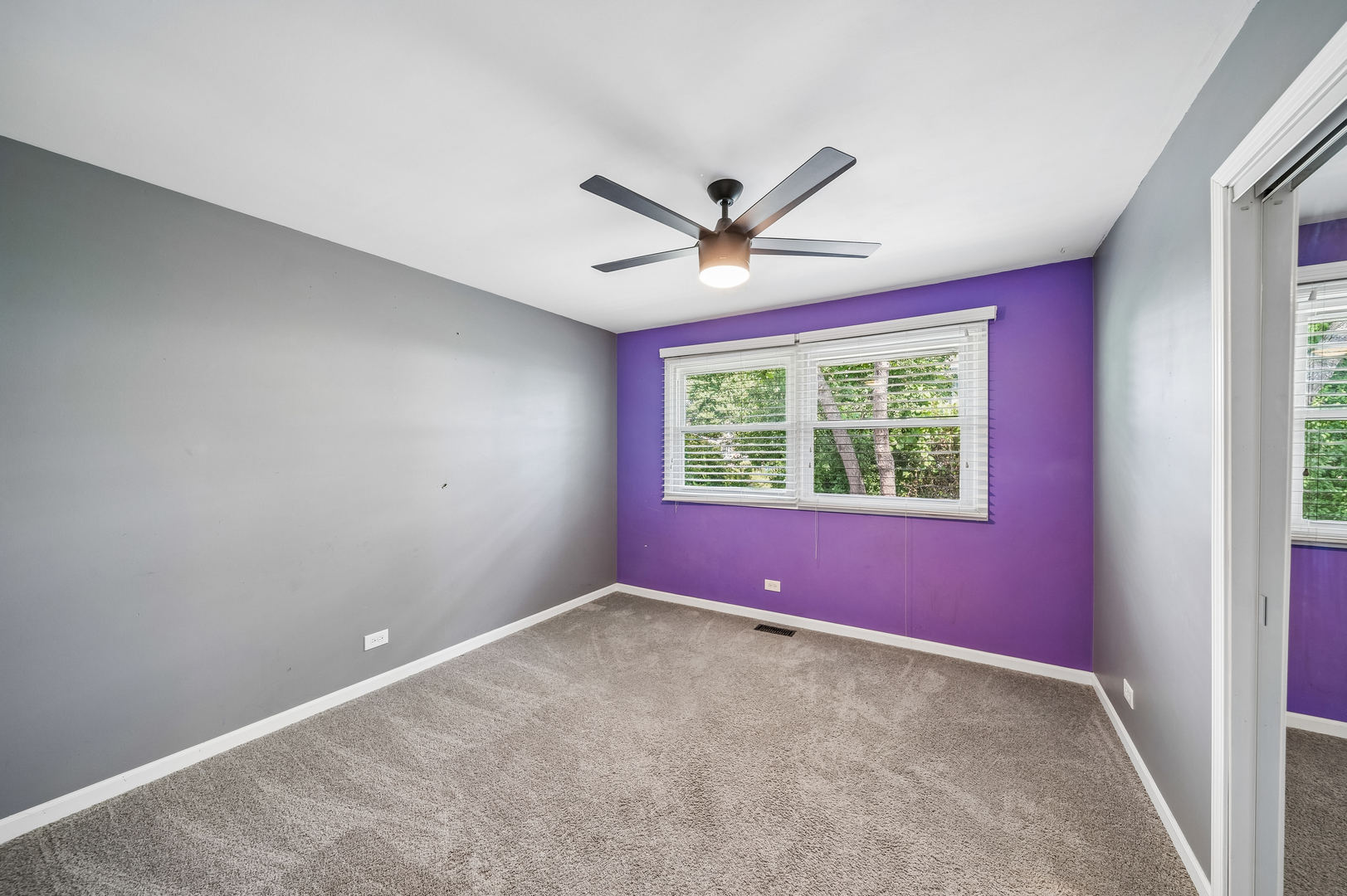 5s671 Buttonwood Court Property Photo 22
