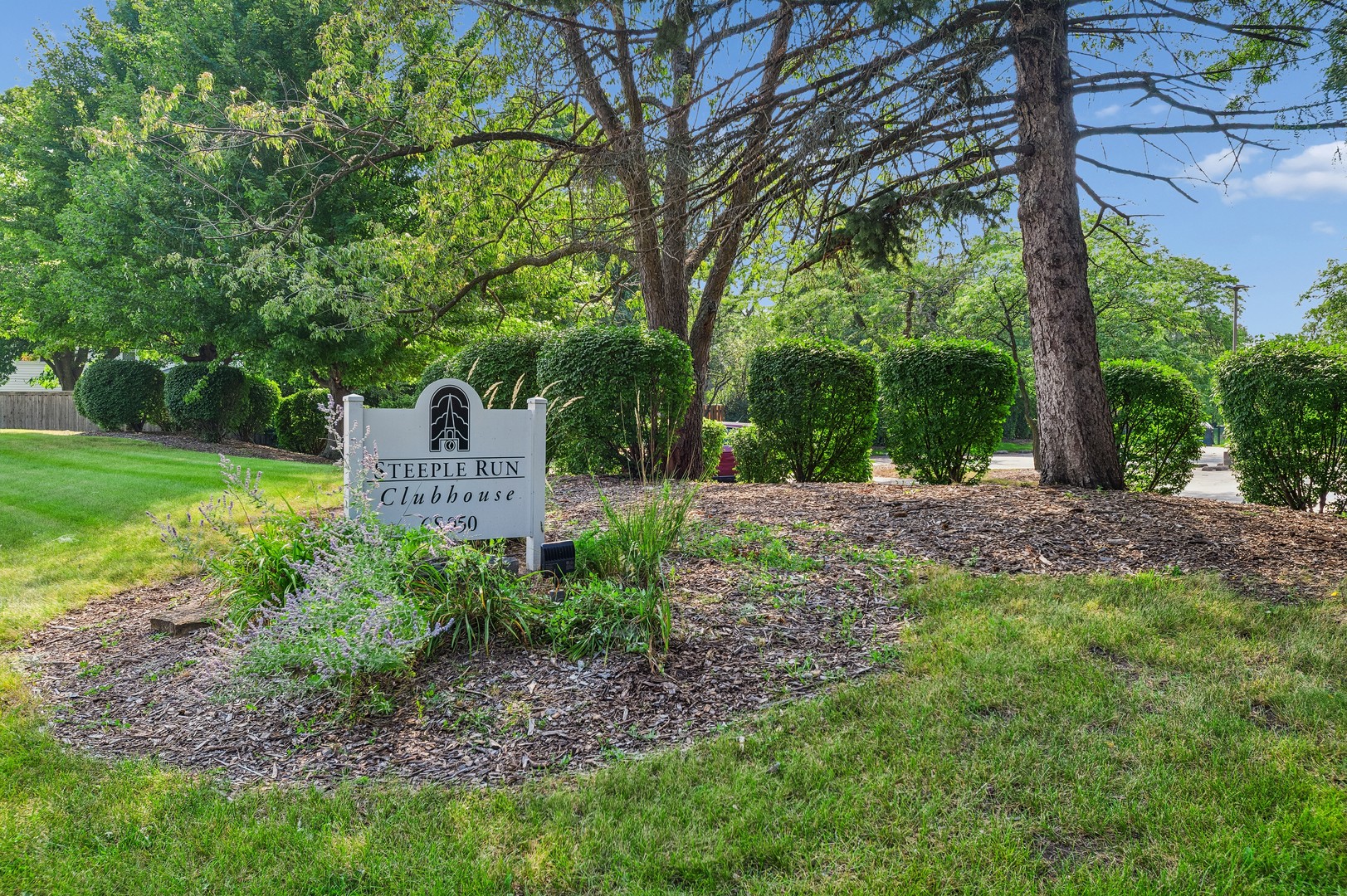 5s671 Buttonwood Court Property Photo 27