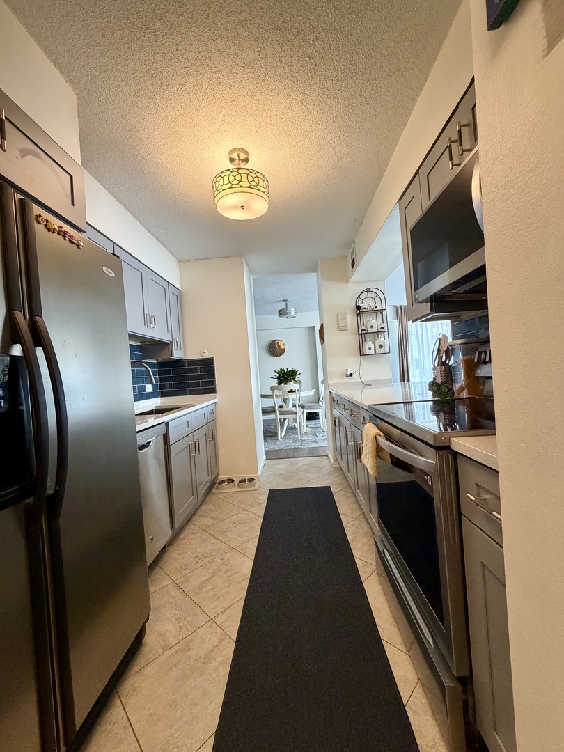 1143 S Plymouth Court 501 Property Photo 6