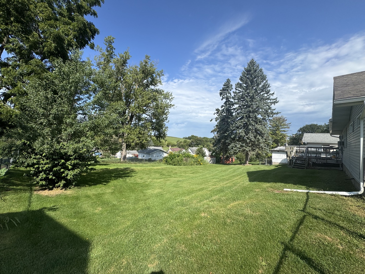 405 S Carroll Street Property Photo 4