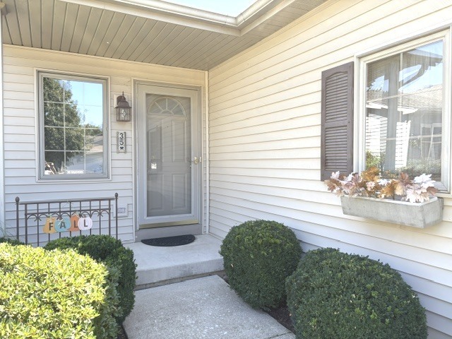 35 S Juniper Drive Property Photo 2